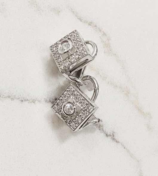 Photo 1 of 14K WHITE GOLD 1CTW DIAMOND EARRINGS 6.5G #6