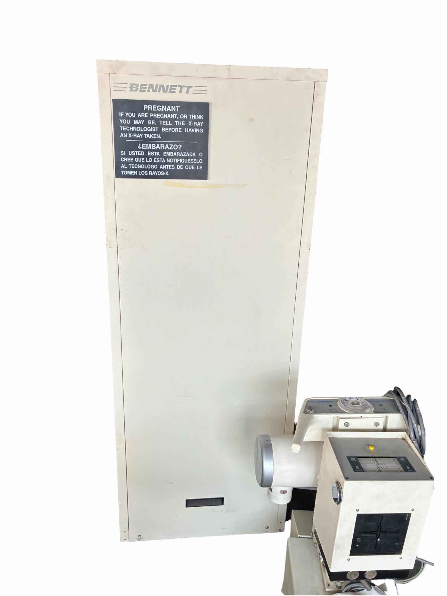 Photo 1 of BENNENT X-RAY MACHINE EQUIPMENT (READ NOTES)