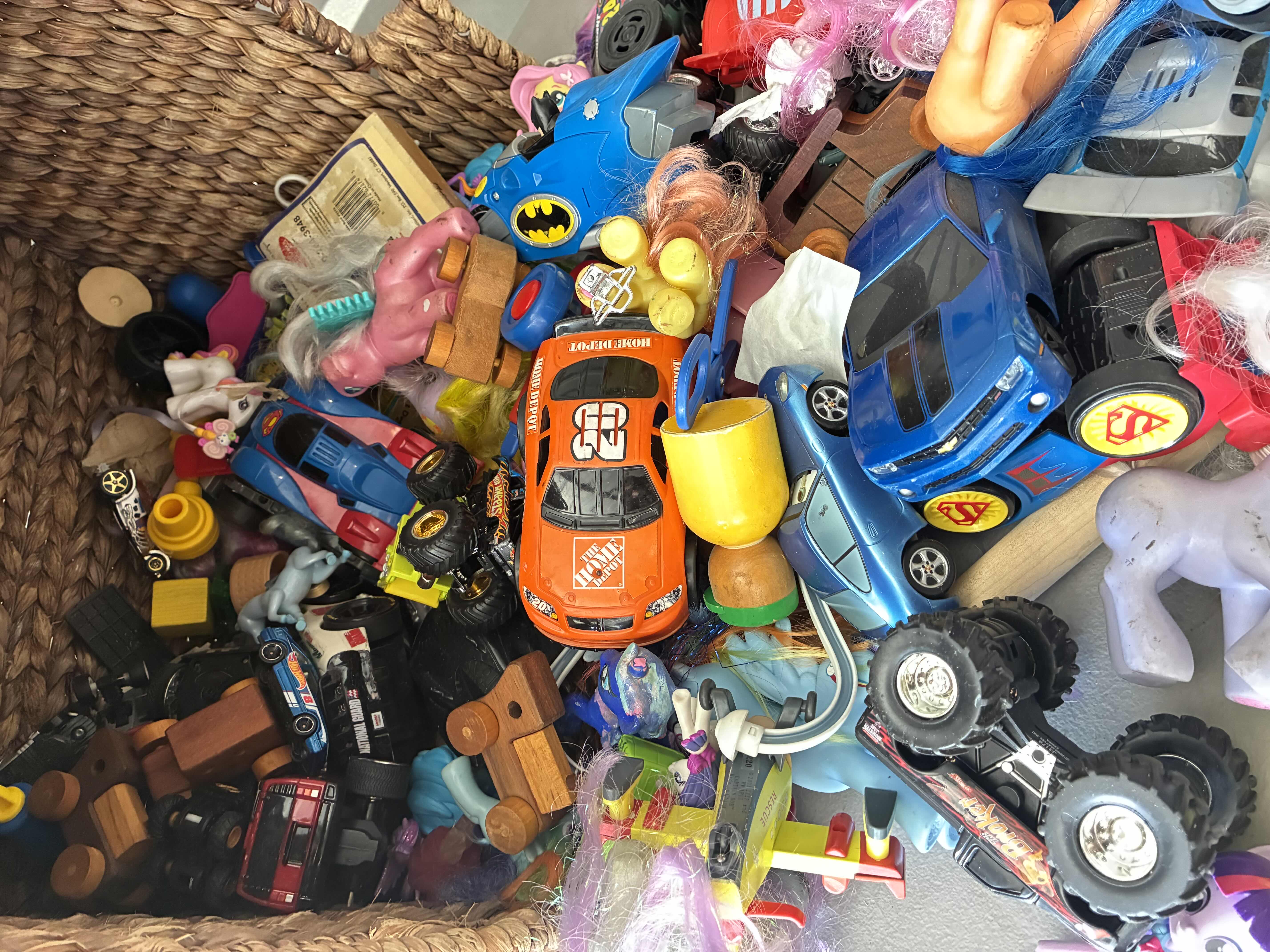 Photo 1 of KID TOYS