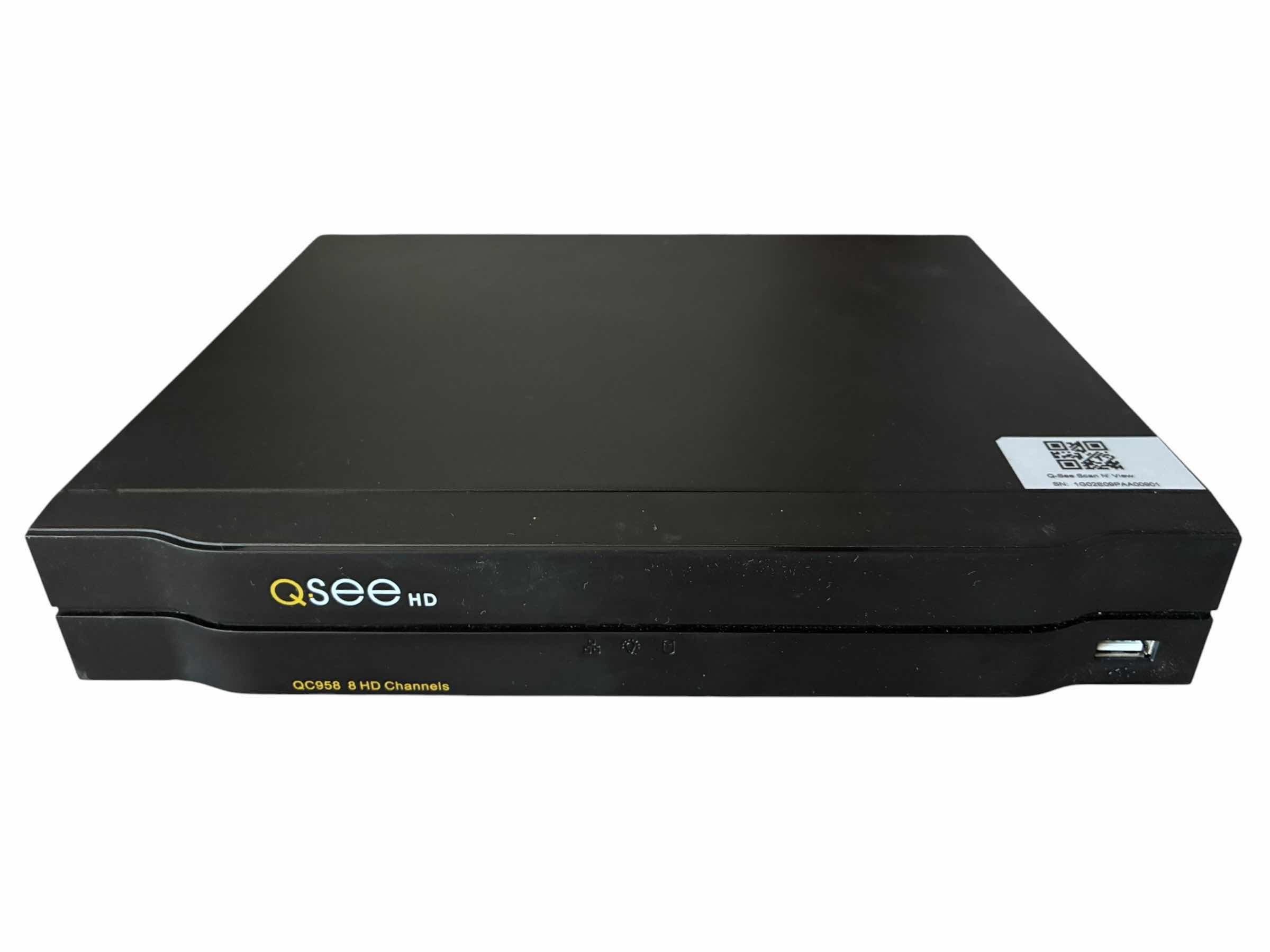 Photo 1 of Q-SEE 8 SECURITY CAMERA & RECORDER SYSTEM