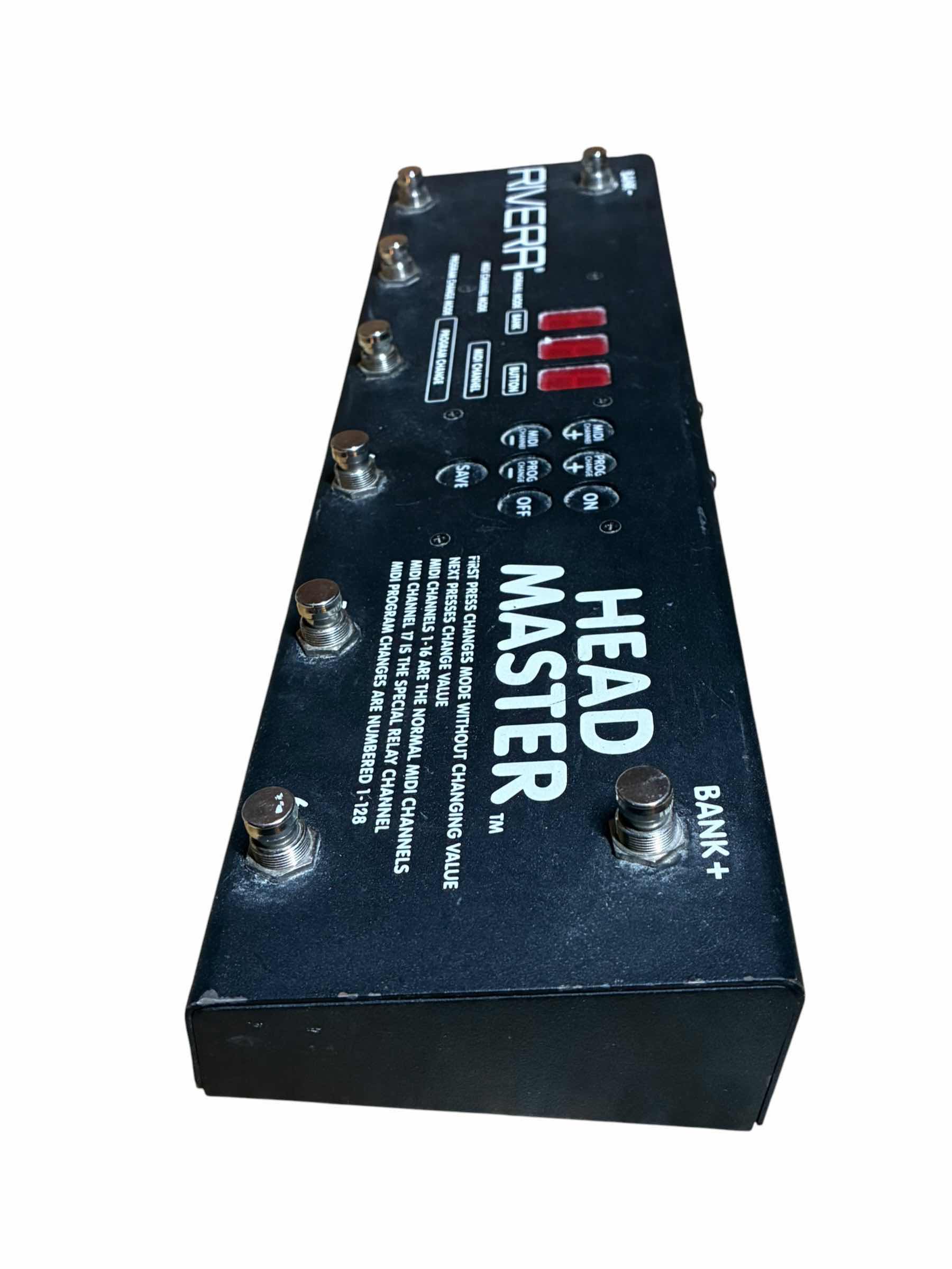 Photo 1 of RIVERA HEADMASTER MIDI SWITCHER CONTROLLER