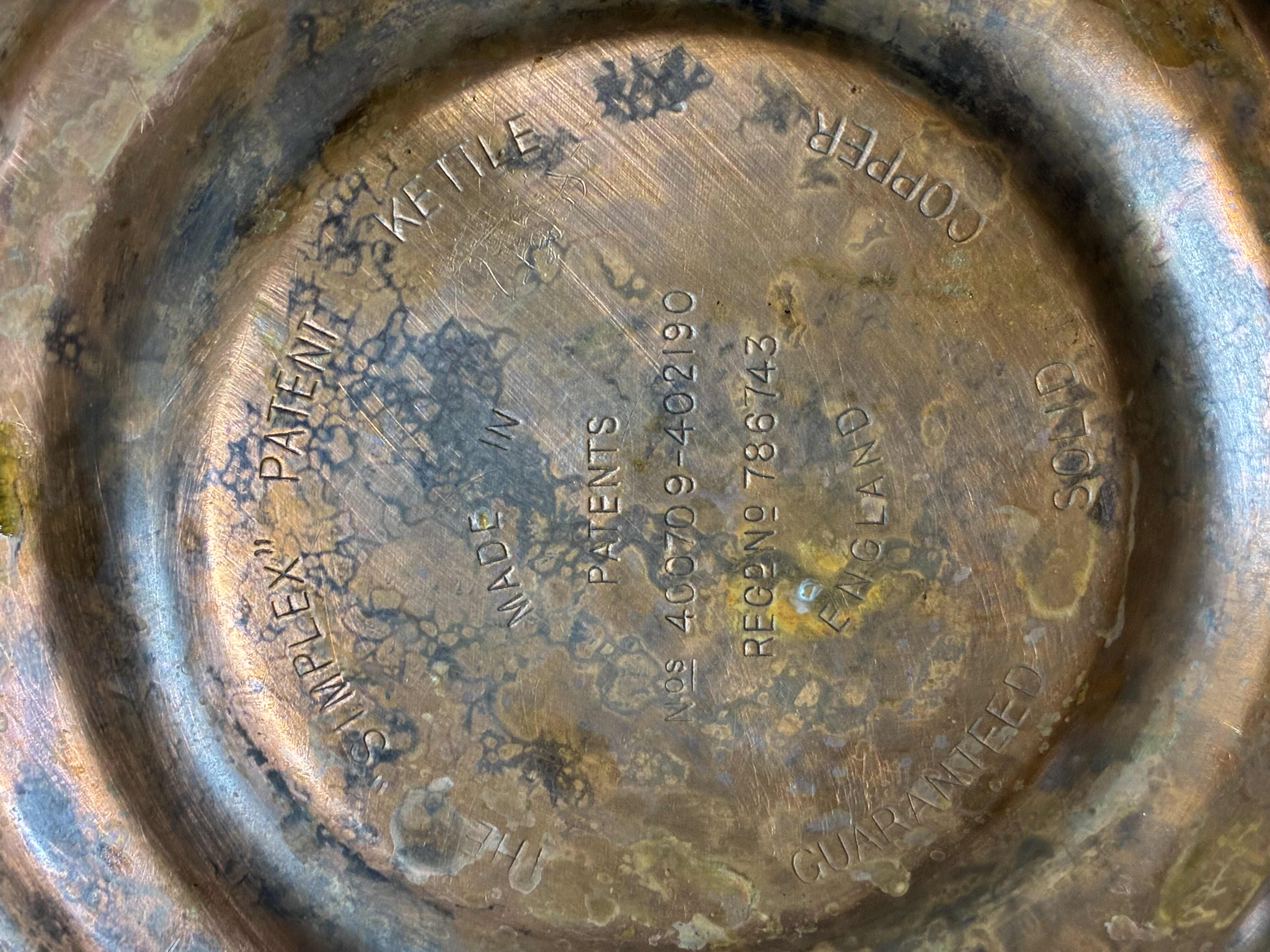 Photo 1 of ANTIQUE THE SIMPLEX COPPER KETTLE 10“ X 9“