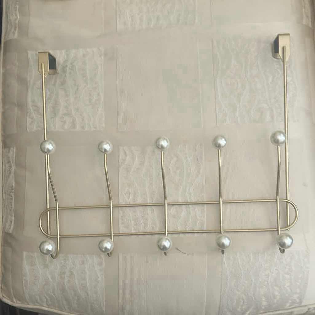 Photo 1 of 5~ GOLD / SILVER OVER THE DOOR HANGERS 18"