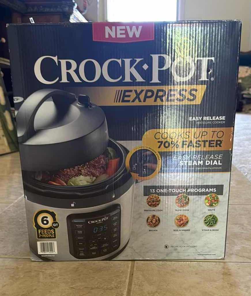 View 2 of NIB CROCKPOT EXPRESS CROCKPOT