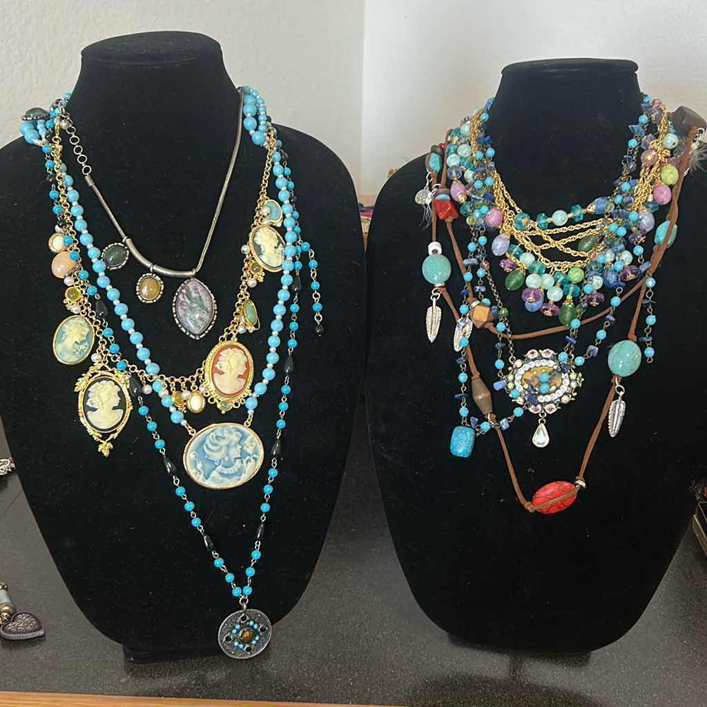 Photo 1 of ASSORTED VINTAGE NECKLACES