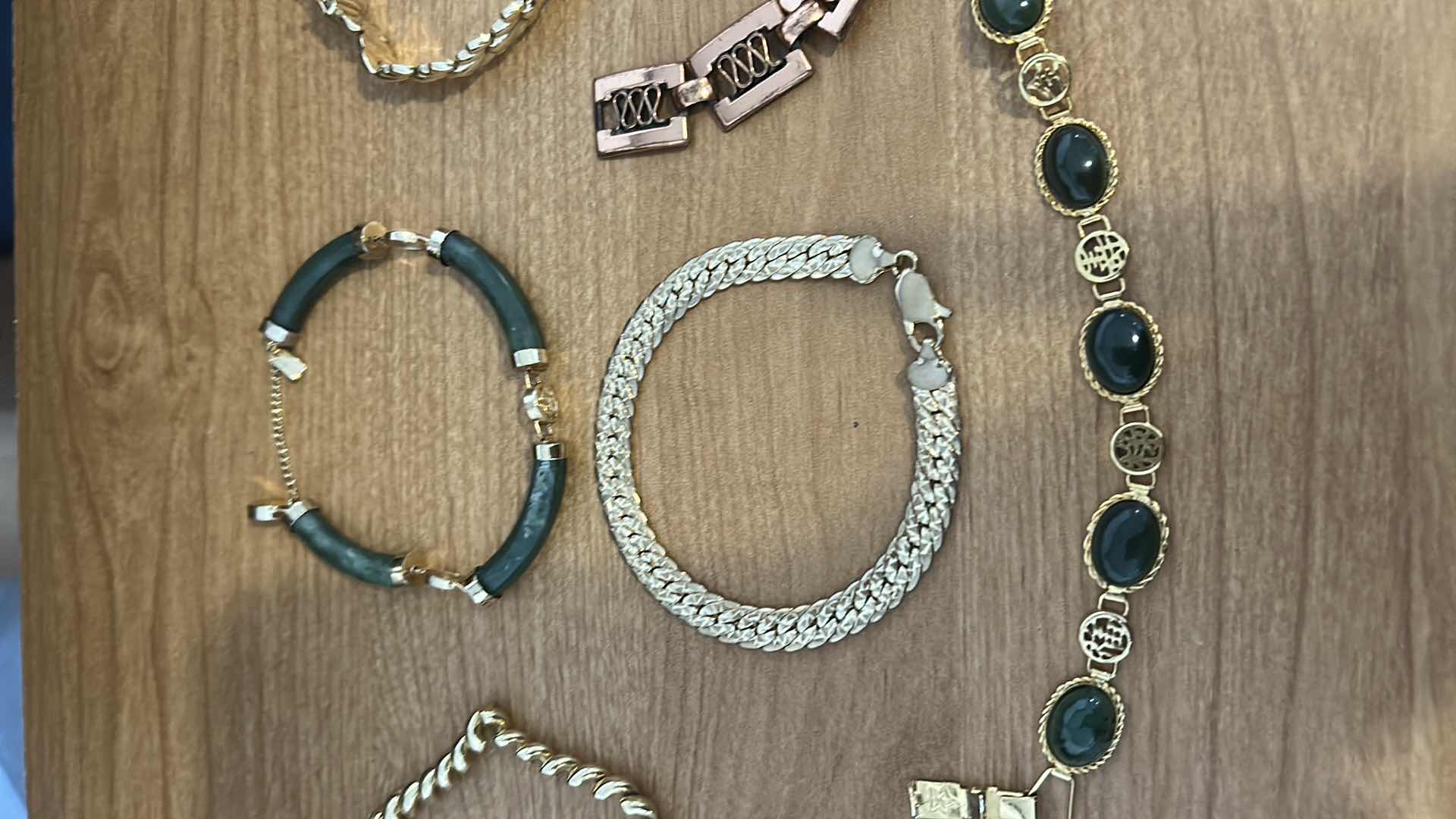 Photo 1 of 6-FASHION BRACELET
