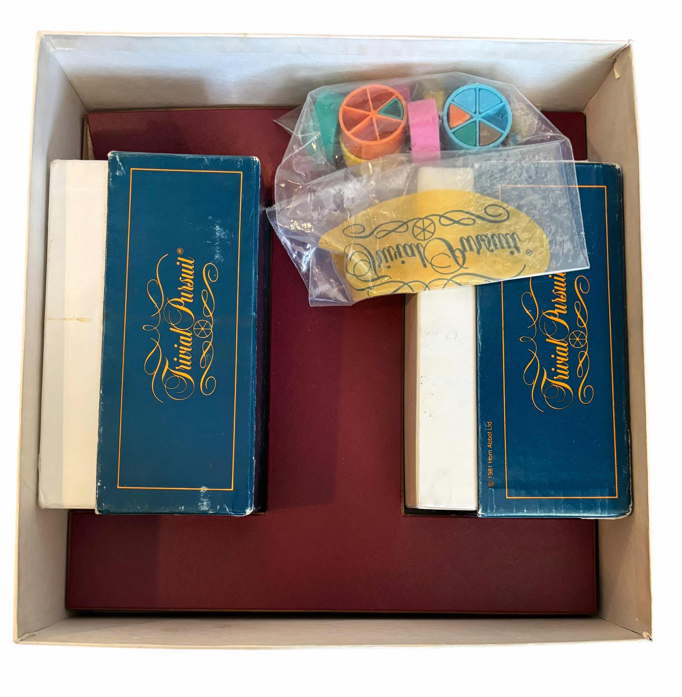 Photo 1 of VINTAGE 1981 TRIVIAL PURSUIT MASTER GAME $45