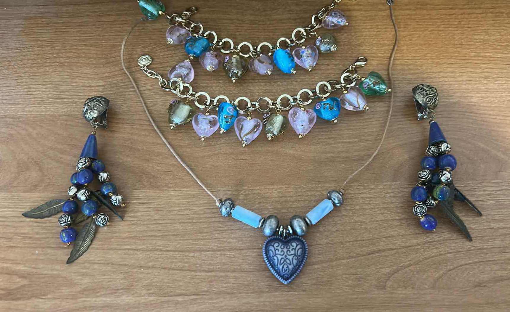 Photo 1 of 2 -BRACELET 2 CLIP ON EARRINGS HEART NECKLACE