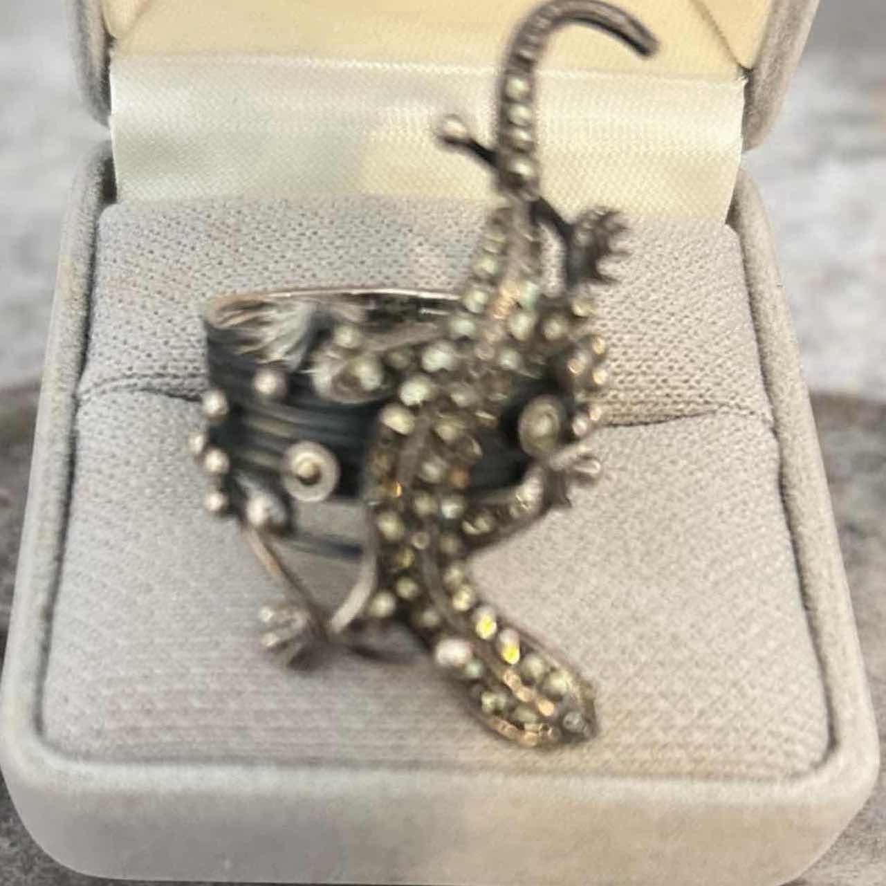 Photo 1 of STERLING SILVER LIZARD RING W INTRICATE MASCASITE STONES SET IN BODY SIZE 7