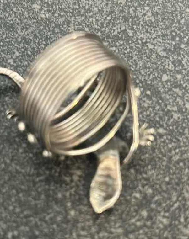 Photo 1 of STERLING SILVER LIZARD RING W INTRICATE MASCASITE STONES SET IN BODY SIZE 7