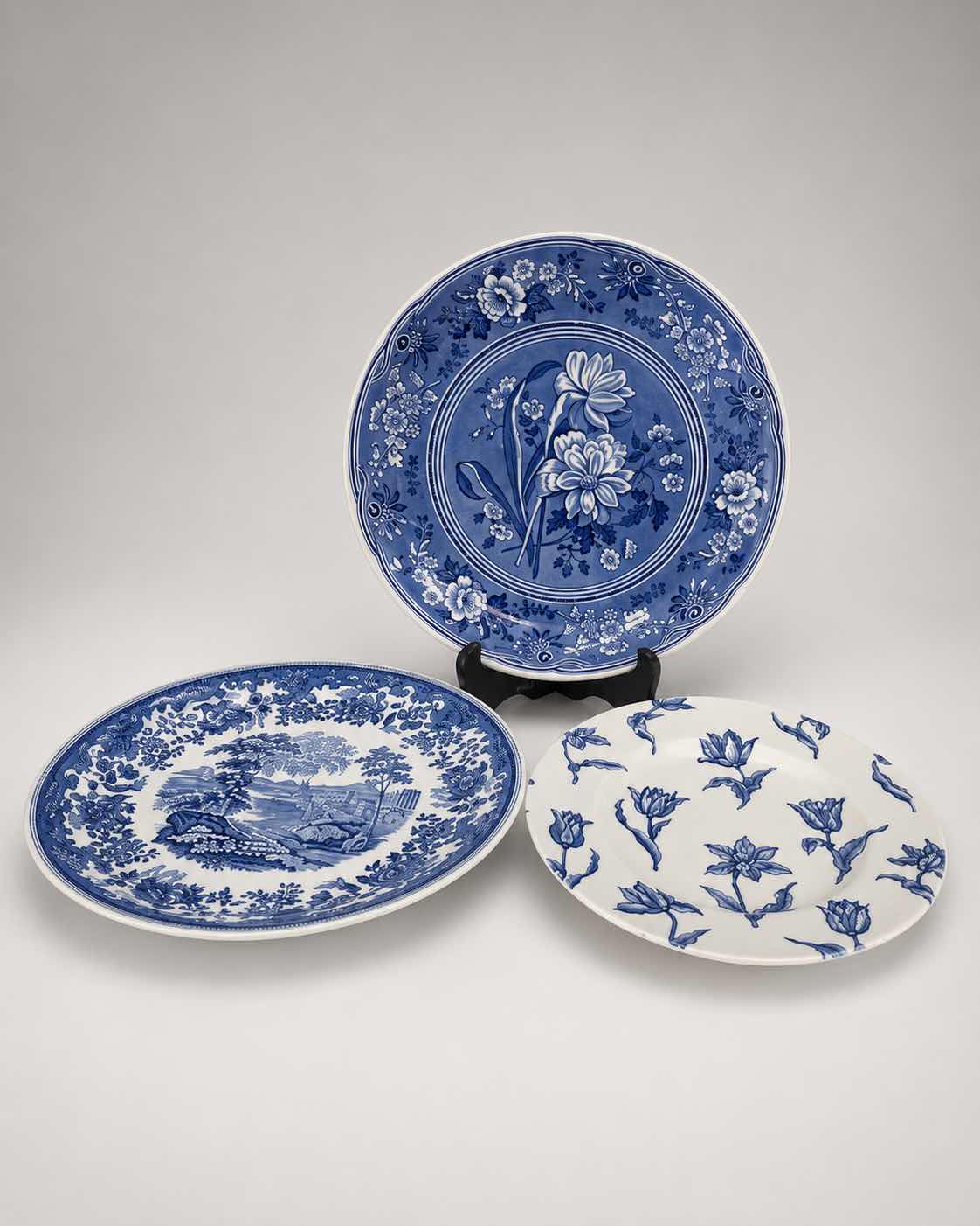 Photo 1 of 3 BLUE AND WHITE DECORATIVE PLATES H13”