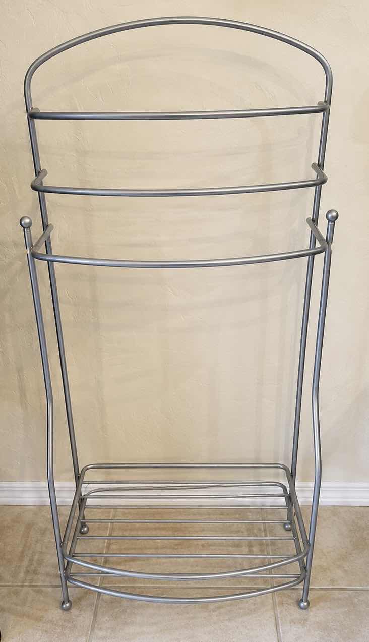 Photo 1 of HEAVY METAL TOWEL RACK H35”