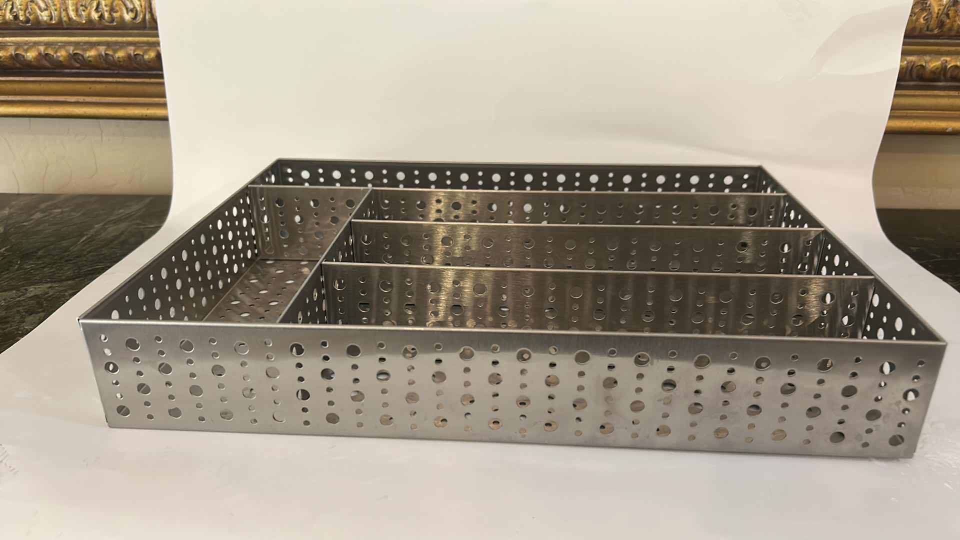 Photo 1 of METAL UTENSIL HOLDER, OVEN MITTS