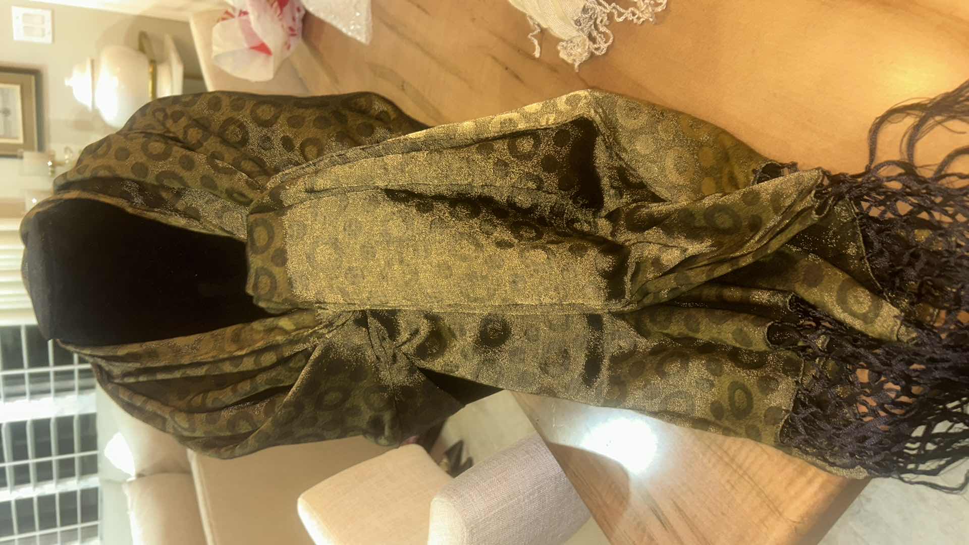 Photo 1 of 4 WOMEN’S SCARVES/ISHAWLS