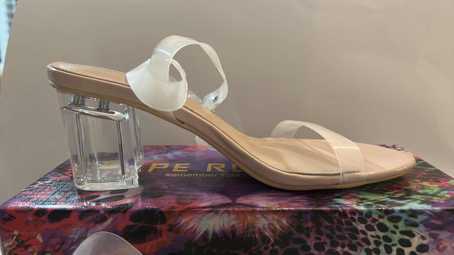 Photo 1 of NEW CAPE ROBBIN NUDE ANKLE STRAP SANDALS WITH A CLEAR CHUNKY BLOCK HEEL SIZE 6