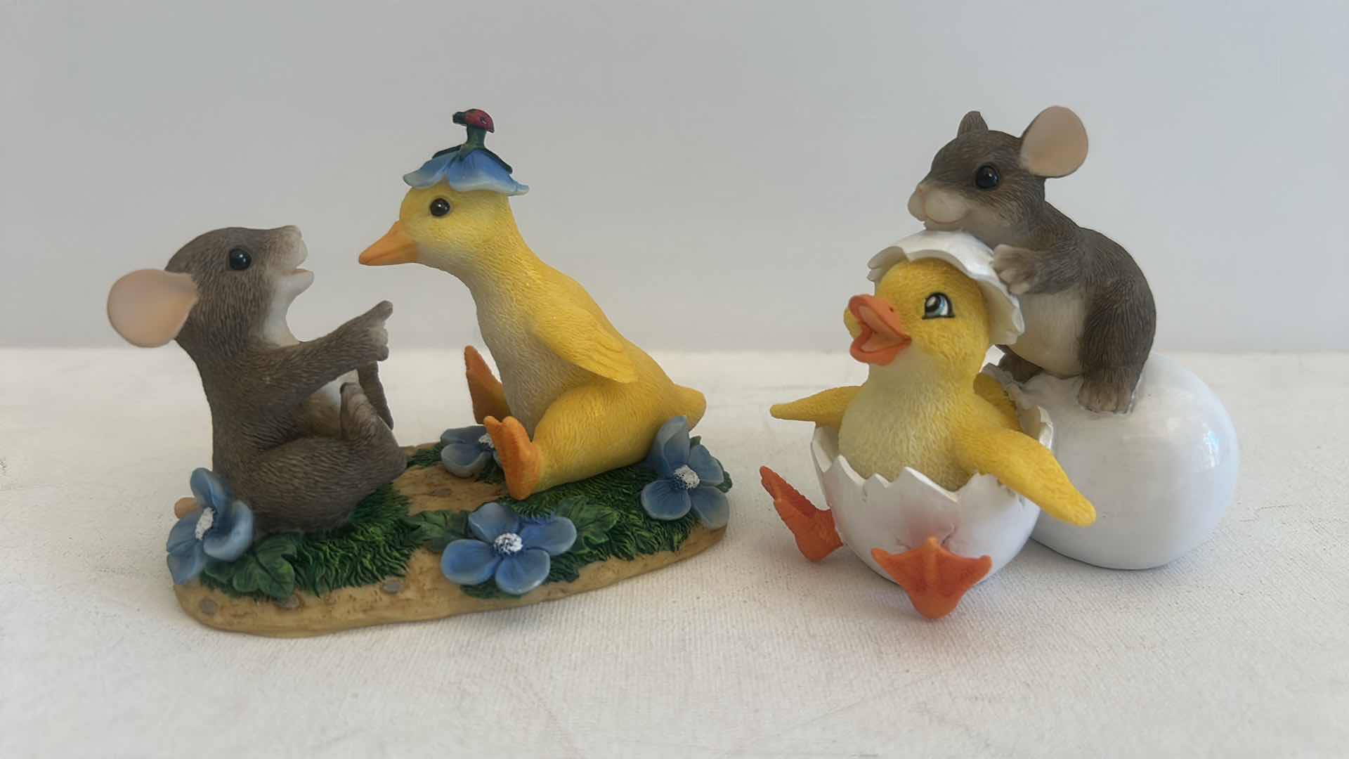 Photo 1 of 2 CHARMING TAILS MICE FIGURINES