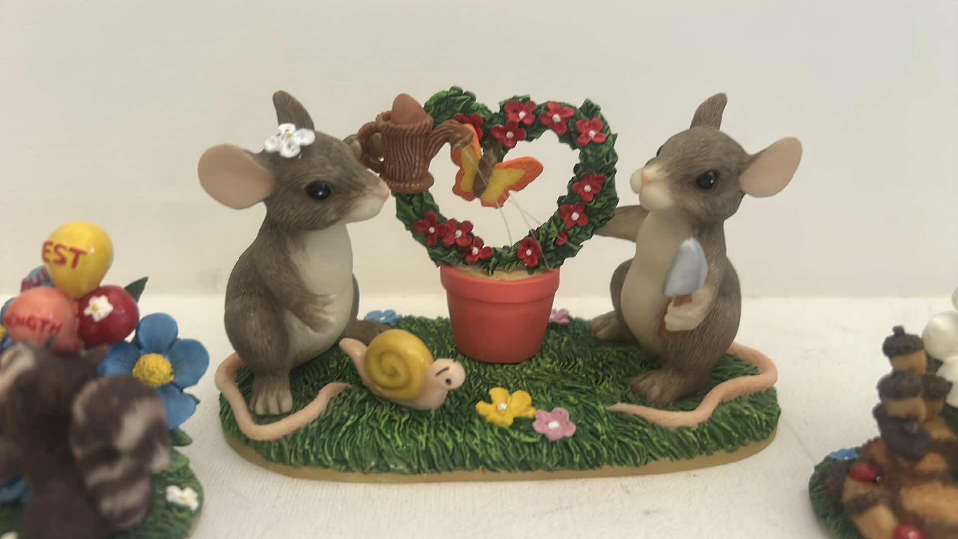 Photo 1 of 3 CHARMING TAILS MICE FIGURINES