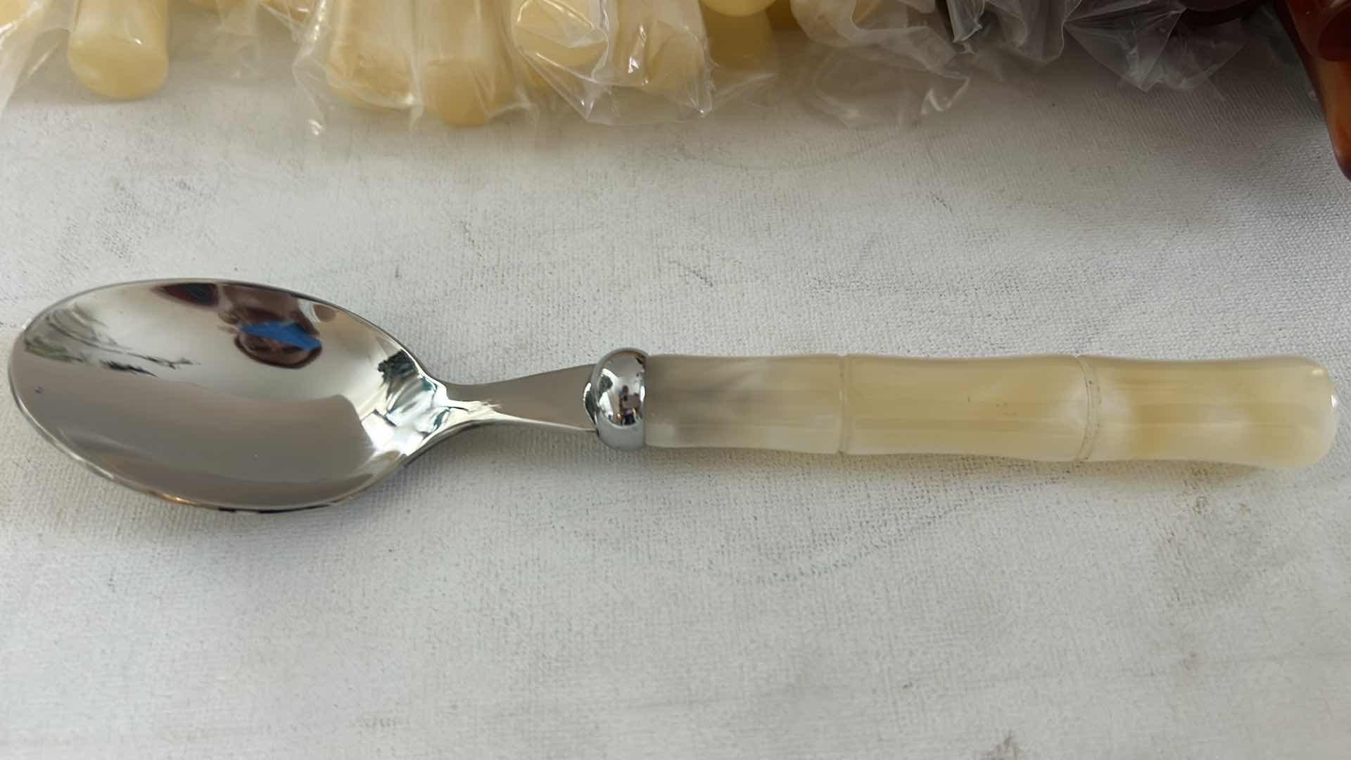 Photo 1 of 40 PC - RIVADOSSI SANDRO BAMBOO STAINLESS STEEL CUTLERY