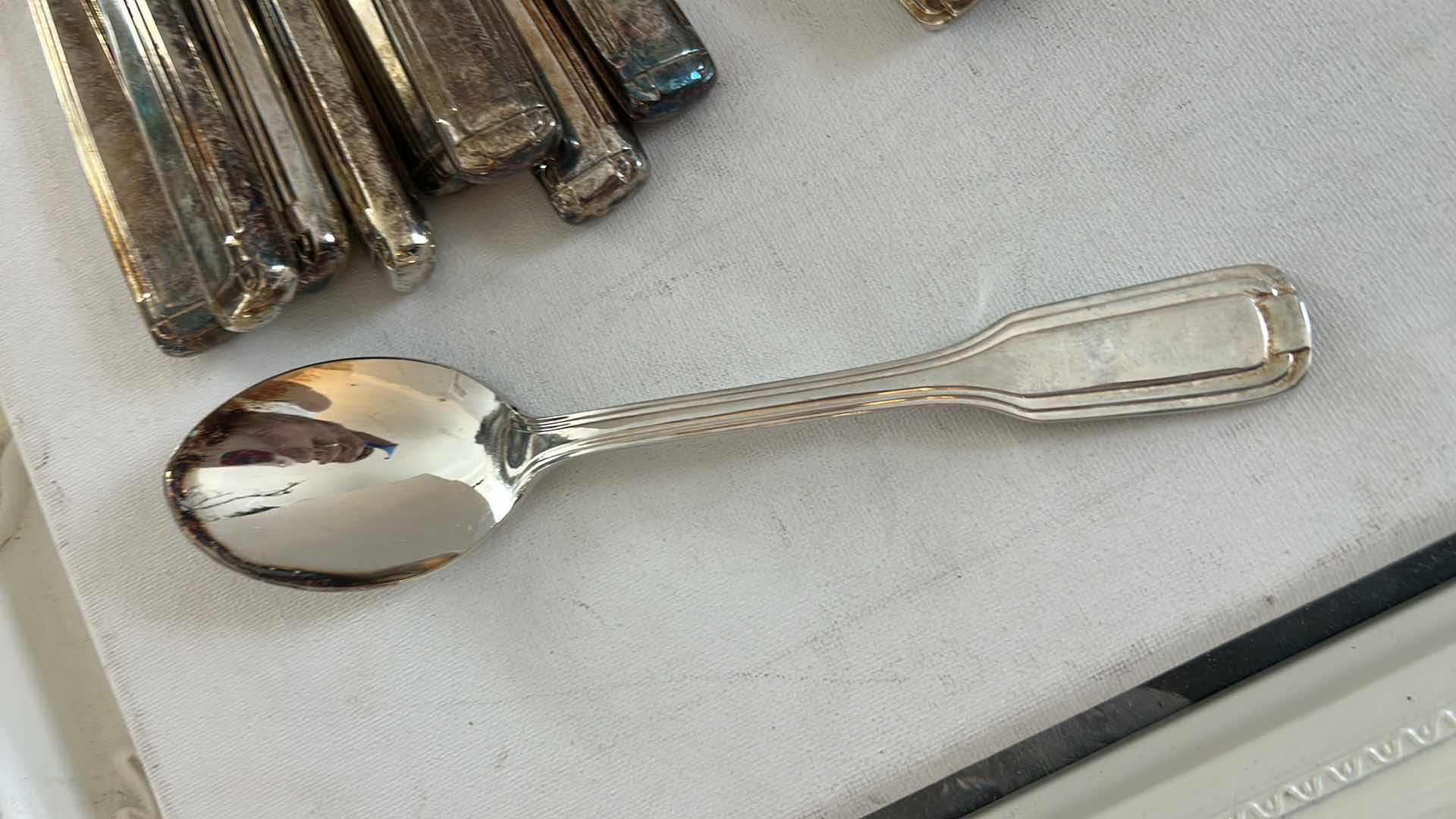 Photo 1 of 42 PIECES SERVING UTENSILS