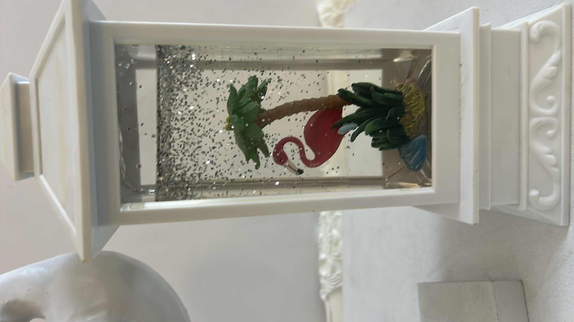 Photo 1 of LIGHTED LANTERN W FLAMINGO & BIRD STATUE DECOR H12”
