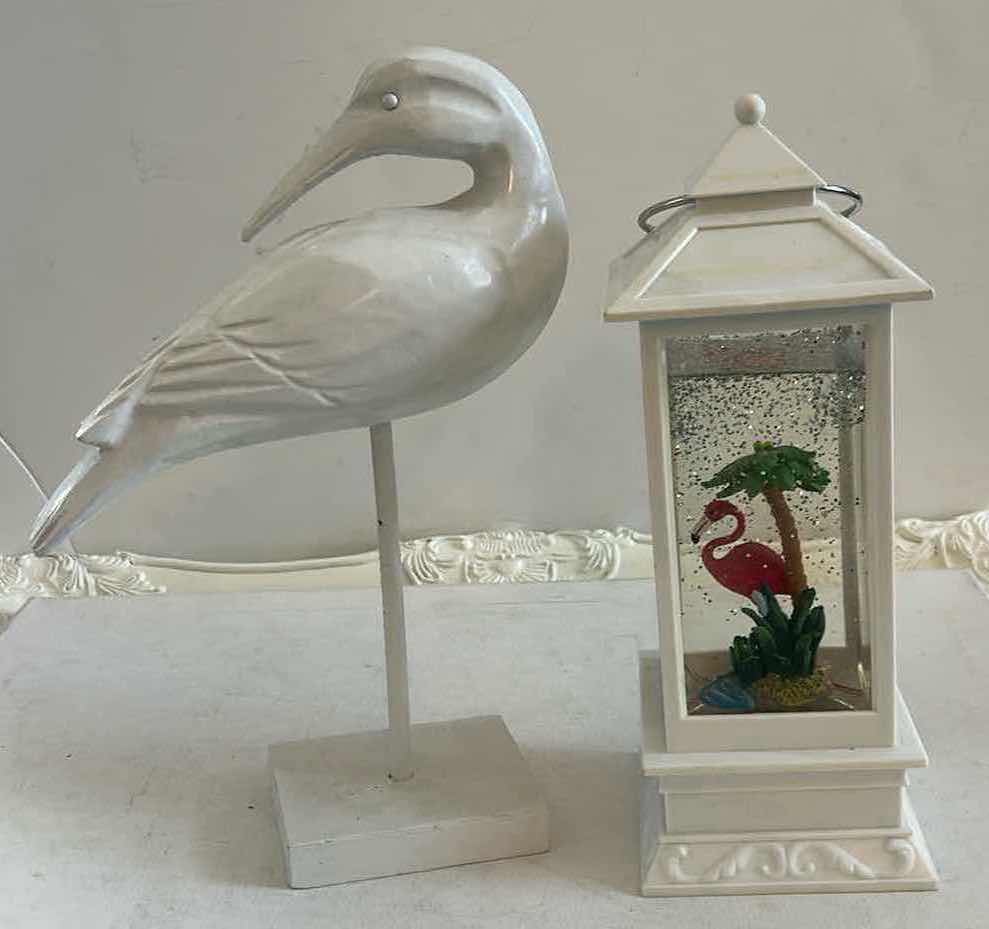 Photo 1 of LIGHTED LANTERN W FLAMINGO & BIRD STATUE DECOR H12”