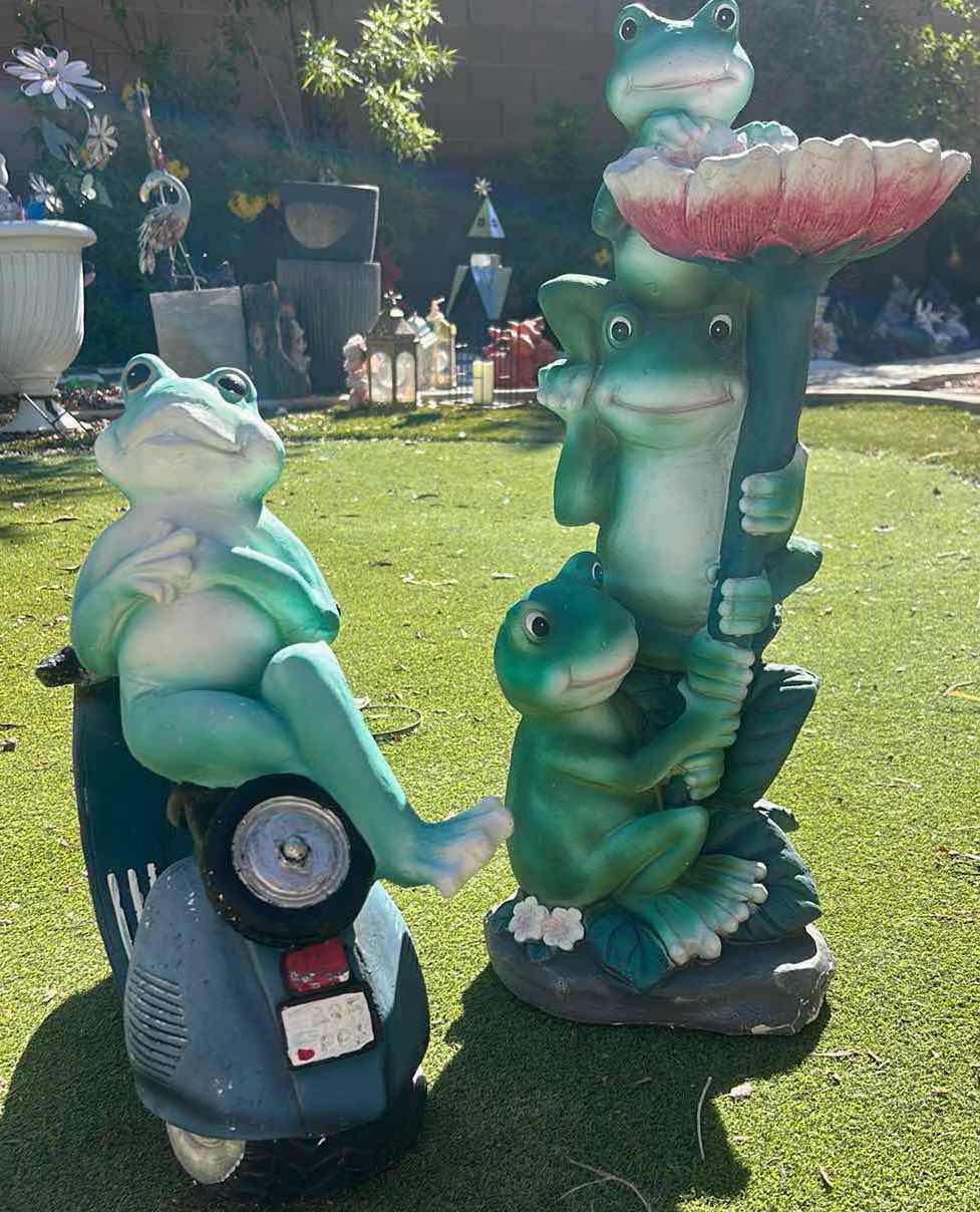 Photo 1 of FROG FIGURINES OUTDOOR DECOR (TALLEST H24”)
