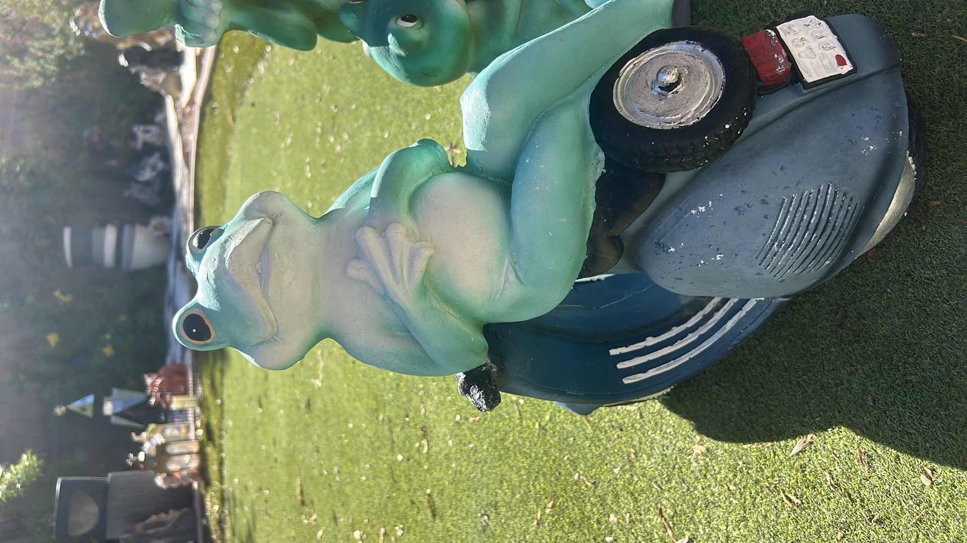 Photo 1 of FROG FIGURINES OUTDOOR DECOR (TALLEST H24”)