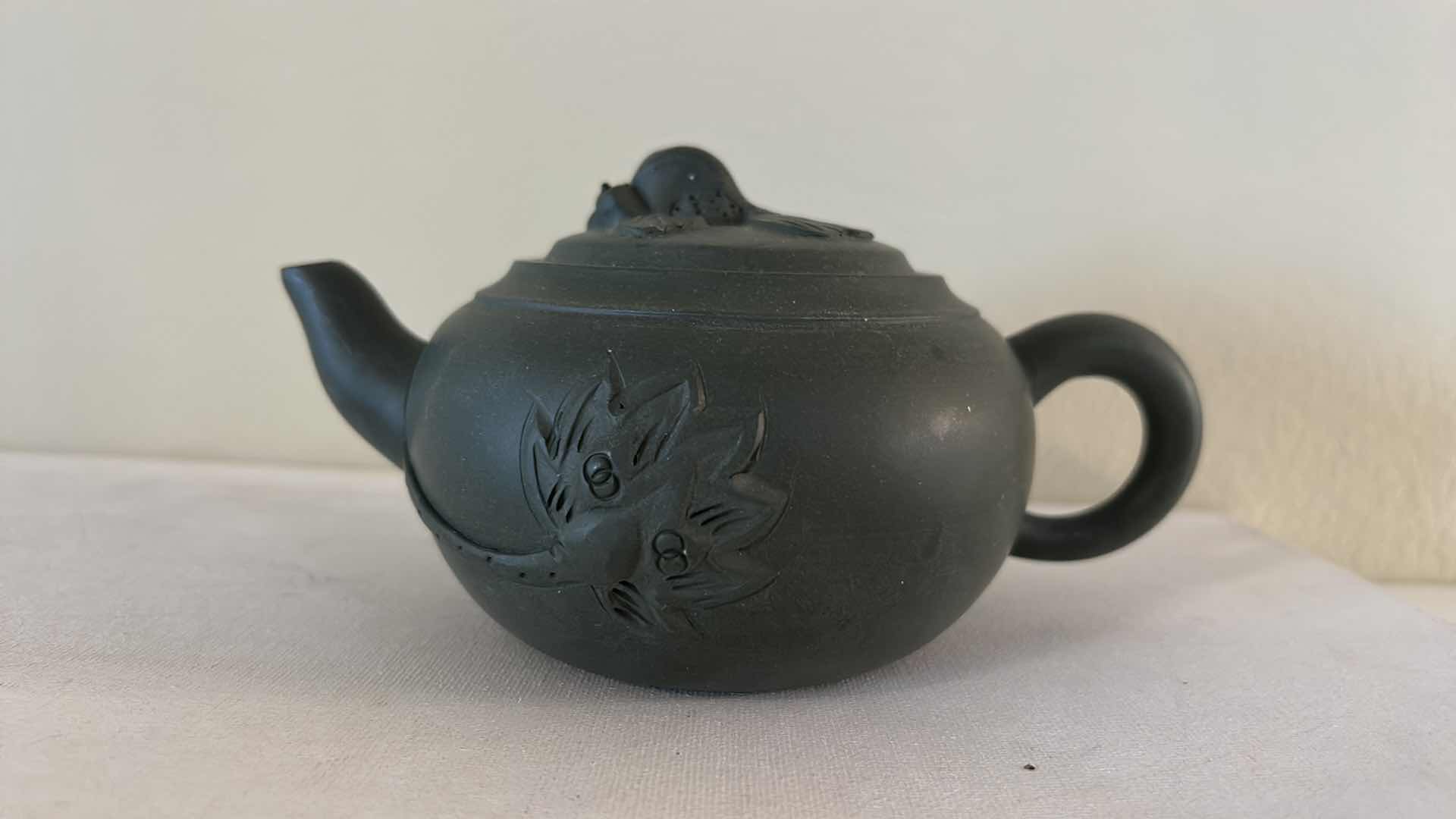 Photo 1 of YIXING ZISHA CLAY TEAPOT H4”