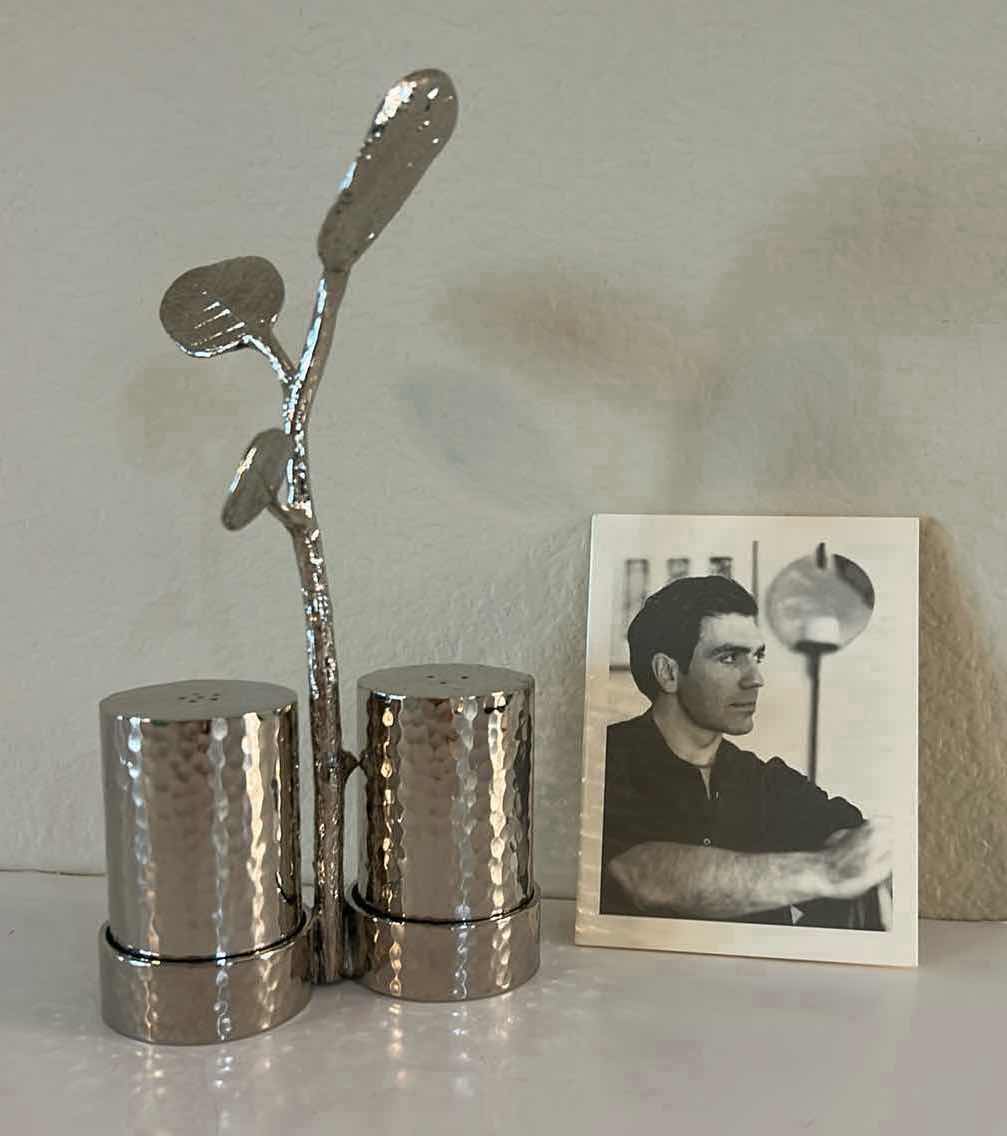 Photo 1 of MICHAEL ARAM BOTANICAL LEAF SALT & PEPPER SET