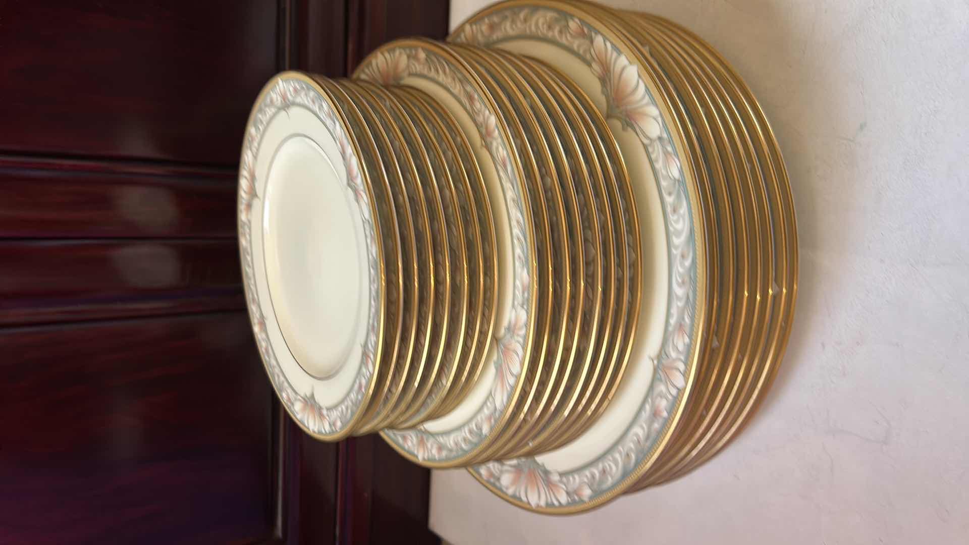 Photo 1 of 54 PC NORITAKE BARRYMORE (Pattern #9737) BONE CHINA
