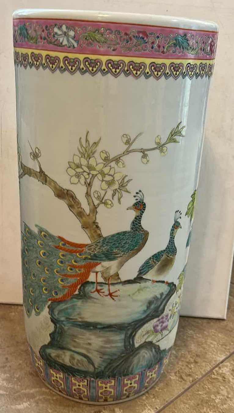 Photo 1 of VINTAGE CHINESE PORCELAIN PEACOCK & FLORAL UMBRELLA STAND/FLOOR VASE, H18”