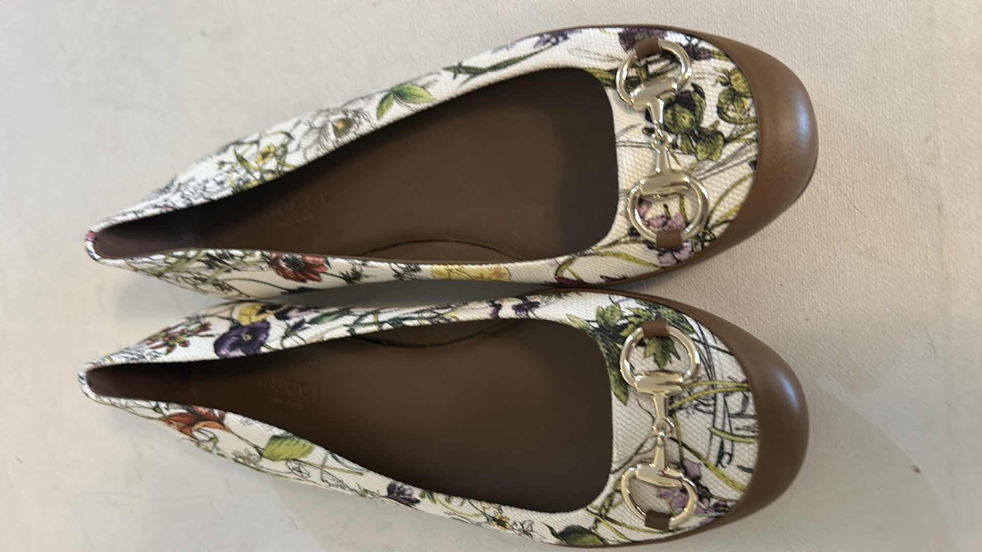 Photo 1 of GUCCI FLORA PRINT CANVAS HORSE BIT BALLET FLATS SIZE 7