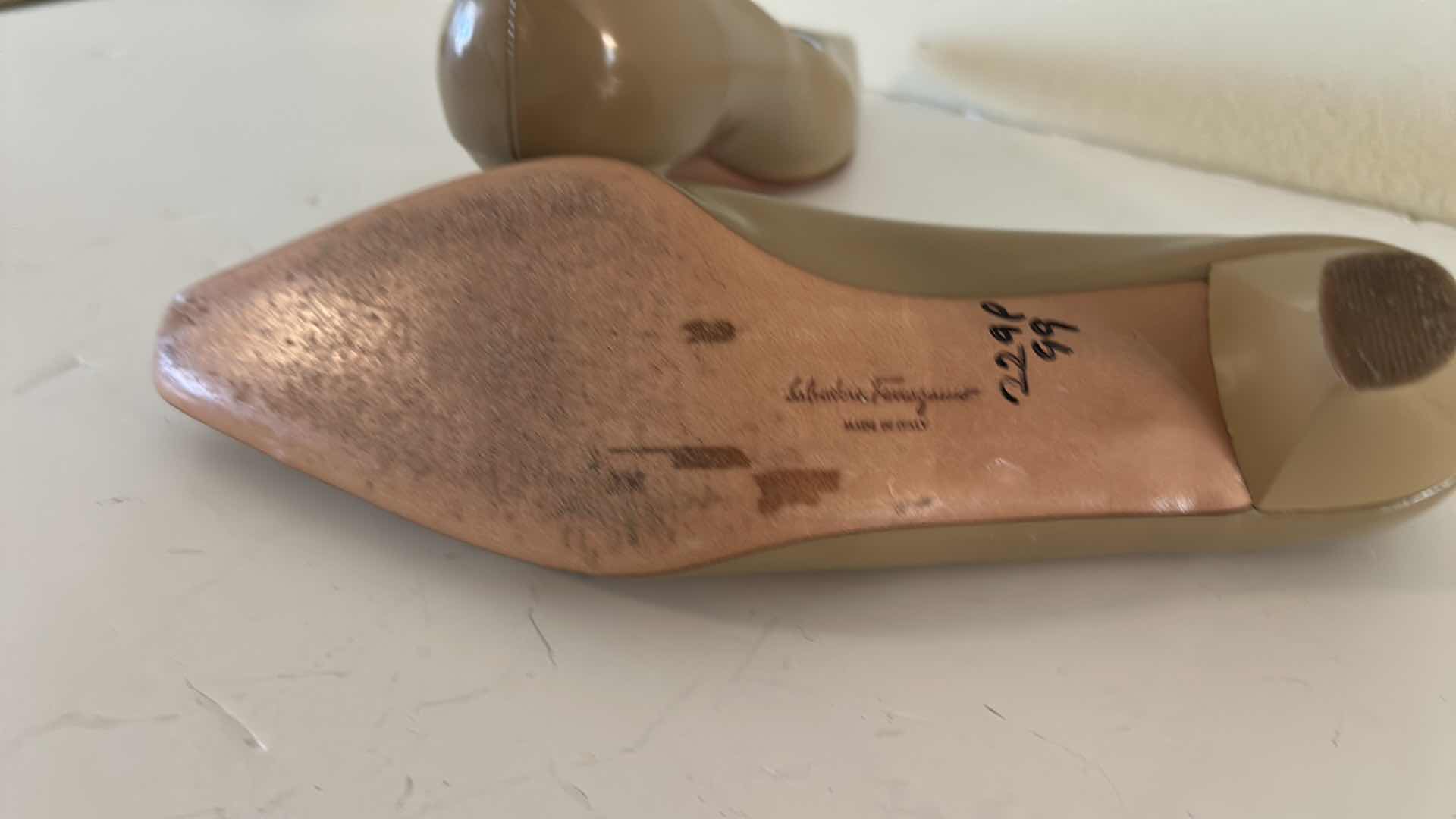 Photo 1 of SALVATORE FERRAGAMO, BEIGE PATENT LEATHER PUMPS SIZE 7