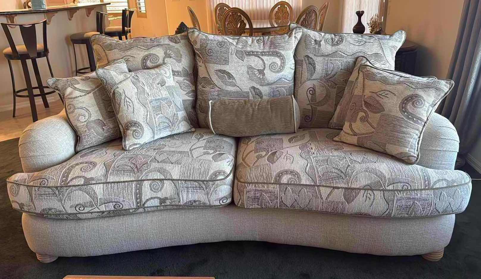 Photo 1 of 7’ TRADITIONAL-STYLE BEIGE PATTERNED FABRIC SOFA W ROLLED ARMS & ACCENT PILLOWS