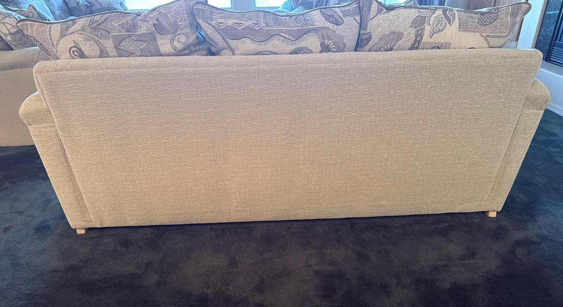 Photo 1 of 7’ TRADITIONAL-STYLE BEIGE PATTERNED FABRIC SOFA W ROLLED ARMS & ACCENT PILLOWS