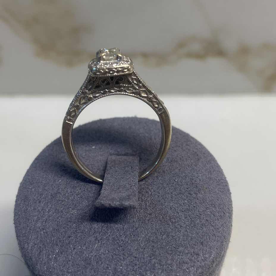 View 5 of 10K WHITE GOLD W 1ctw DIAMOND RING 4.8G (APPROXIMATE SIZE 6–7) #14