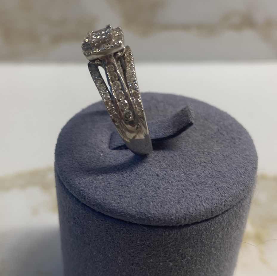 View 3 of 10K WHITE GOLD W 1.25ctw DIAMOND RING 4.3G (APPROXIMATE SIZE 7–8) #21