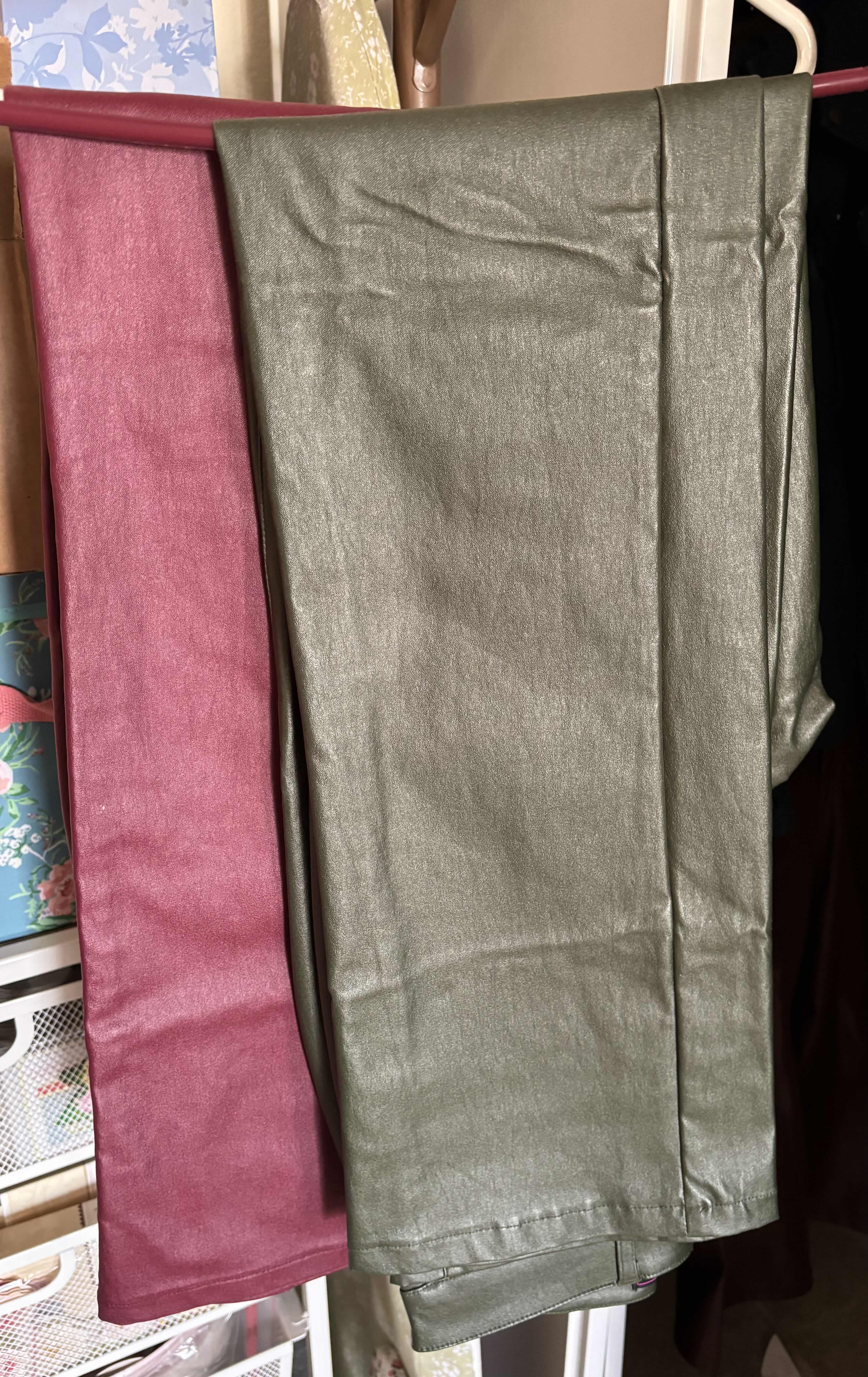 Photo 1 of WOMENS PANTS & OVERALLS SIZE 0
