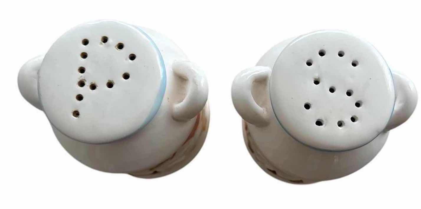 Photo 1 of (2)PCS VINTAGE GAILSTYN “MEADOWLAND” SALT & PEPPER SHAKER H5”