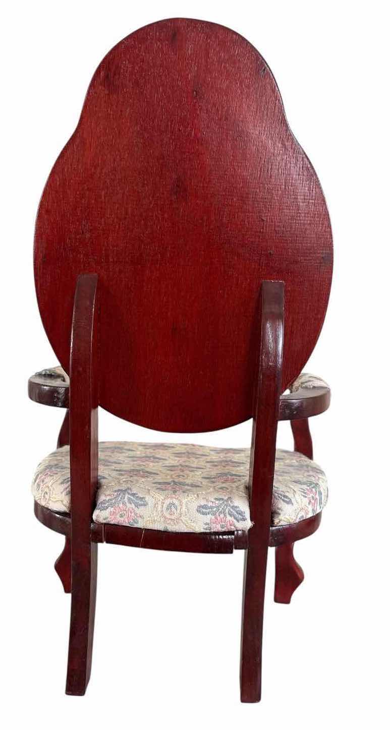 Photo 1 of KINGSTATE DOLL VICTORIAN ARM CHAIR H16.5”