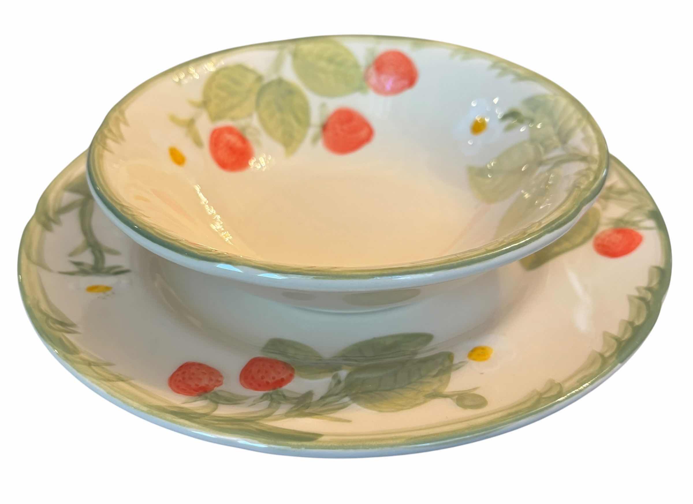 Photo 1 of FRANCISCAN EARTHENWARE STRAWBERRY FAIR PATTERN PLATE & TEACUP SET (5 PIECES)