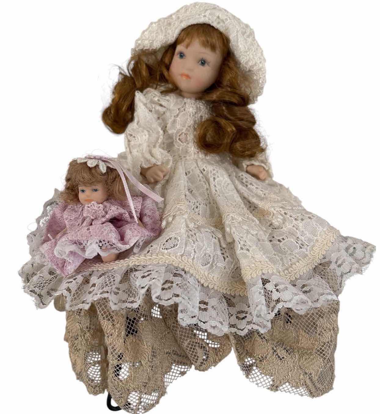 Photo 1 of (3)PCS PORCELAIN DOLL ON BENCH H6”