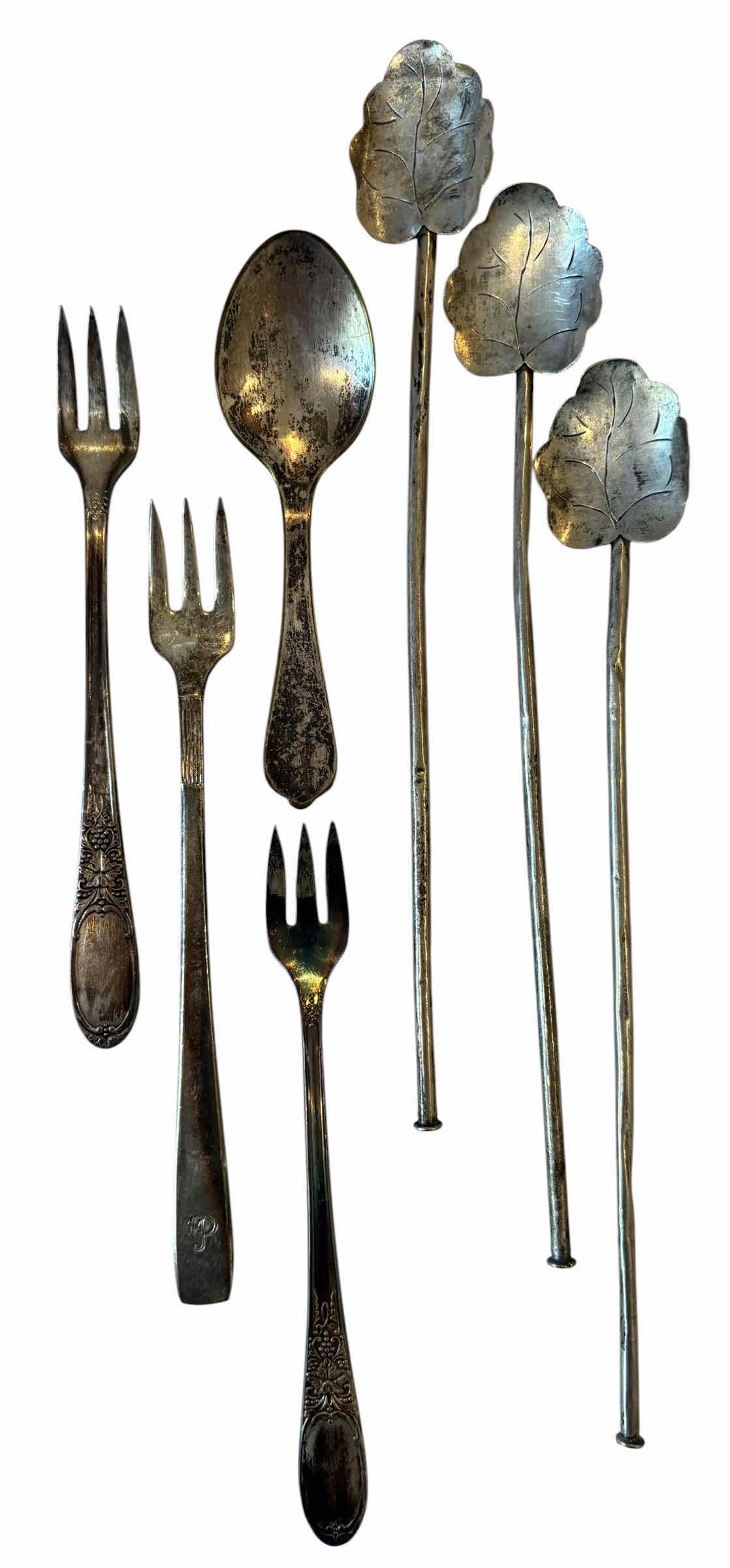 Photo 1 of SILVER SPOONS & FORKS (7)