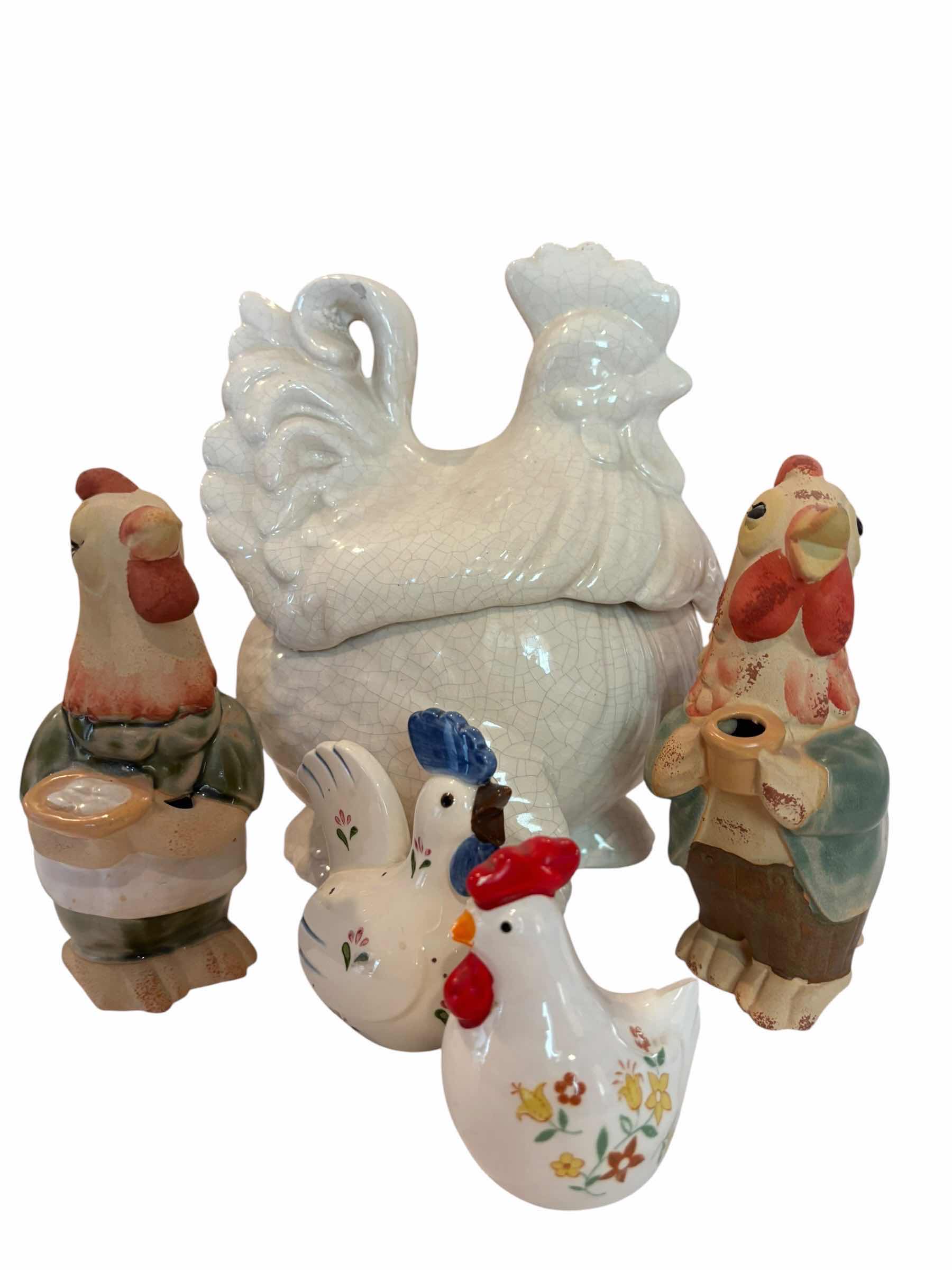 Photo 1 of CHICKEN THEMED KITCHEN DECOR