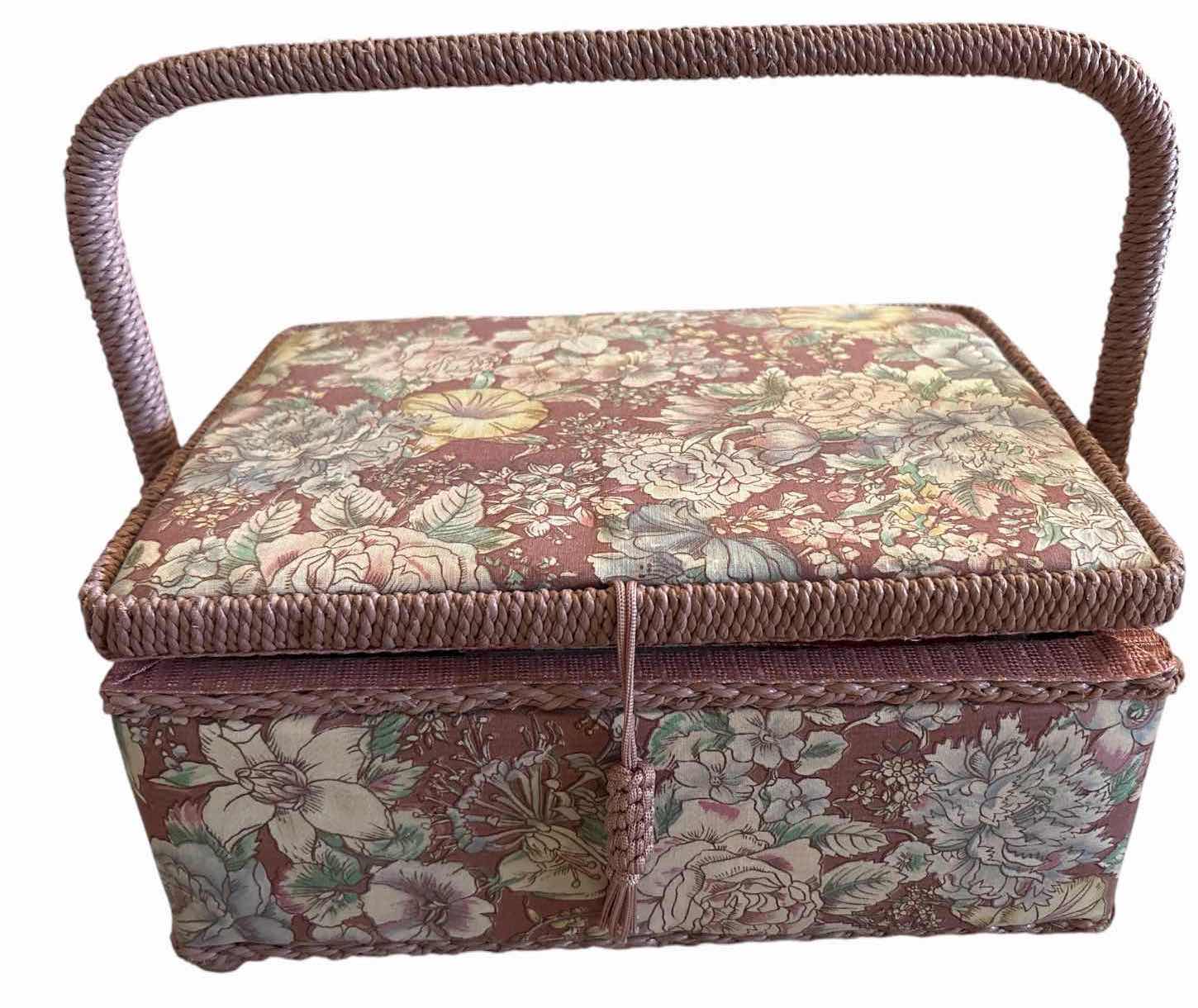 View 2 of (2)PCS VINTAGE FLORAL TAPESTRY COSMETIC BAG 10”X7.5”XH5”