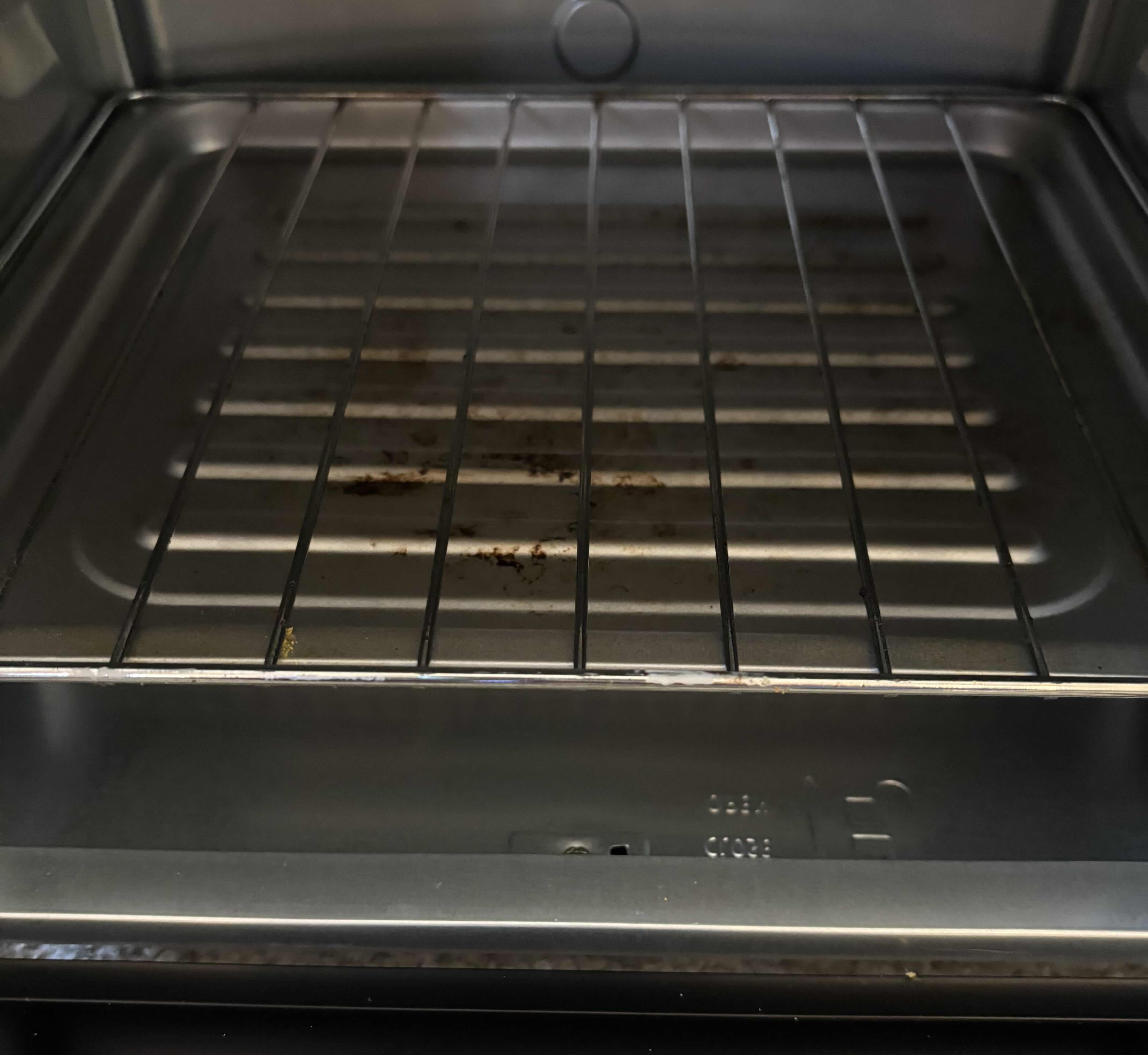 Photo 1 of MAINSTAYS 4-SLICE TOASTER OVEN IN ORIGINAL BOX