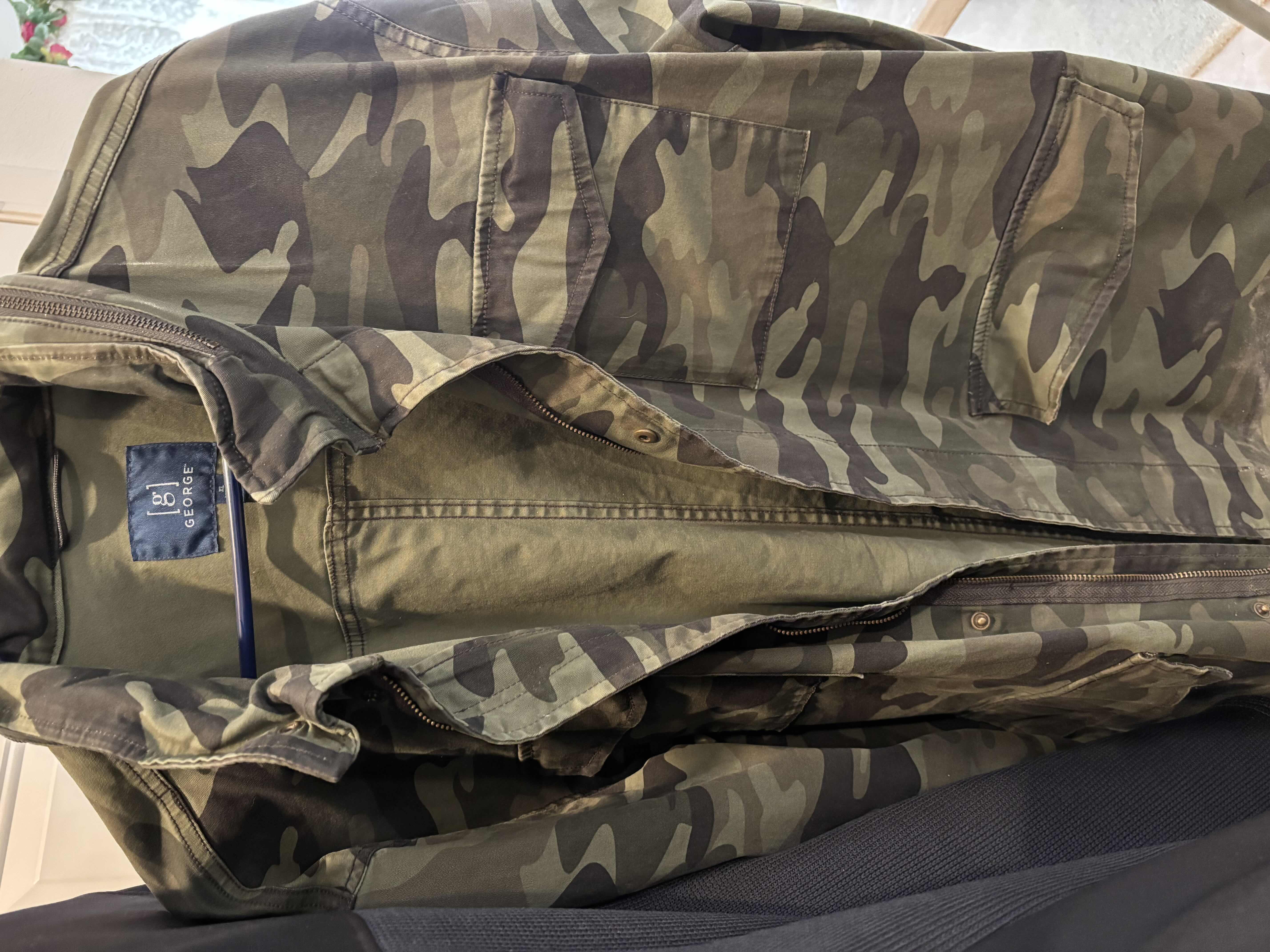 Photo 1 of MEN’S CLOTHES XL-XXL (CLOTHING RACK NOT INCLUDED)