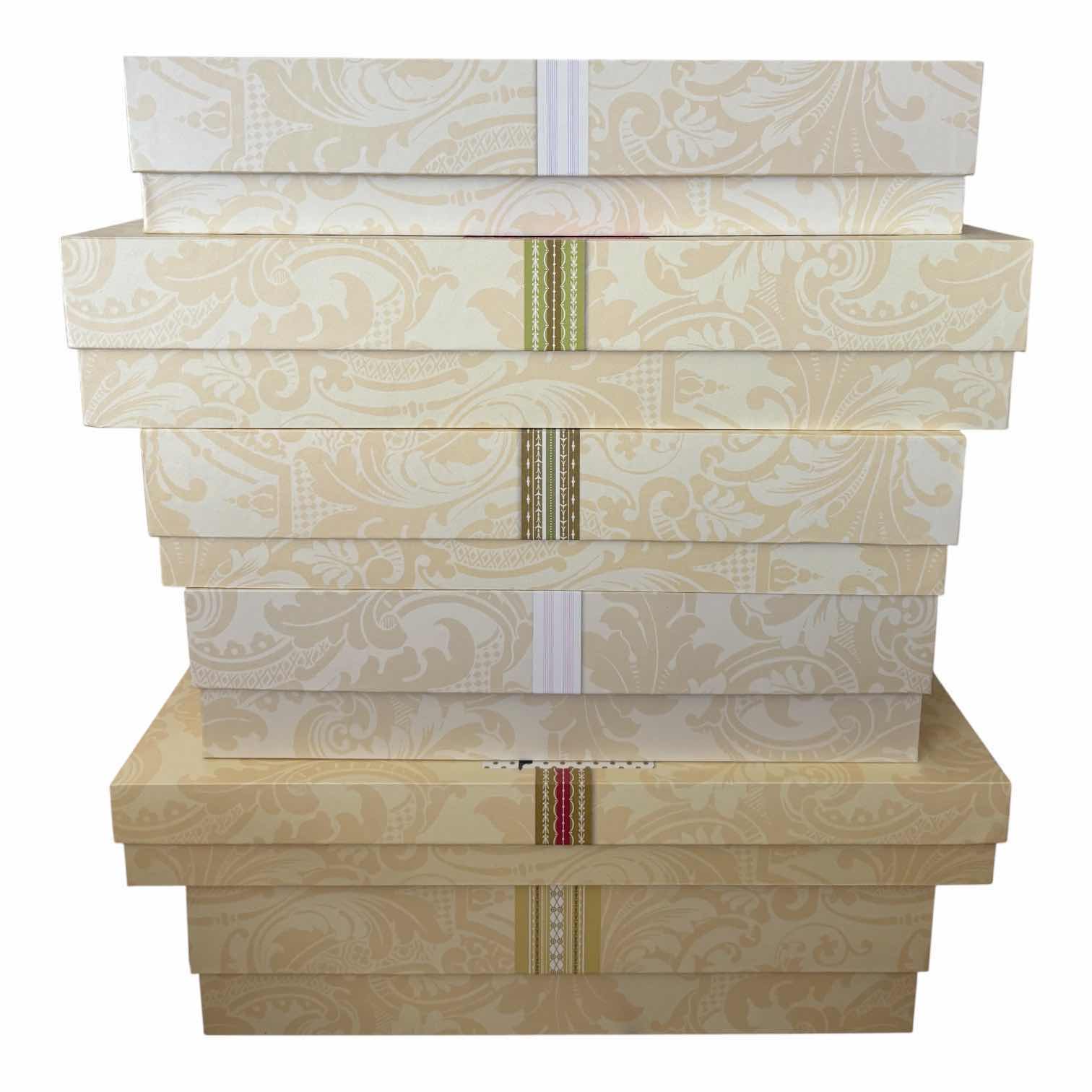 Photo 1 of ANNA GRIFFIN CARD MAKING KITS (6)