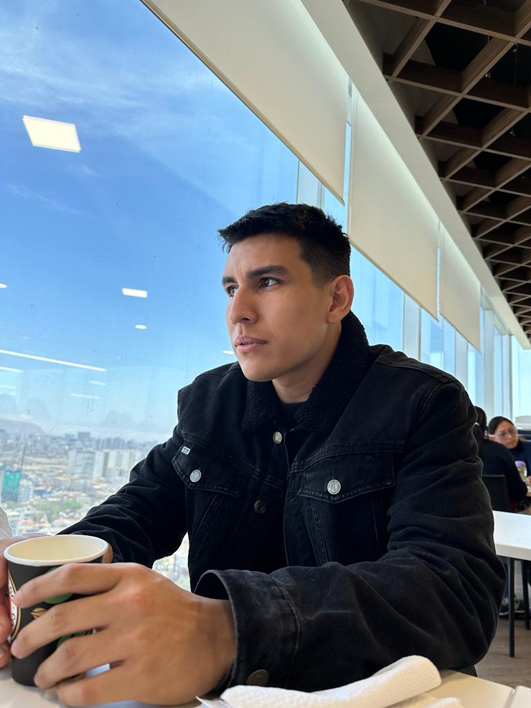 Giovanni Martina  - Digital nomad in Peru