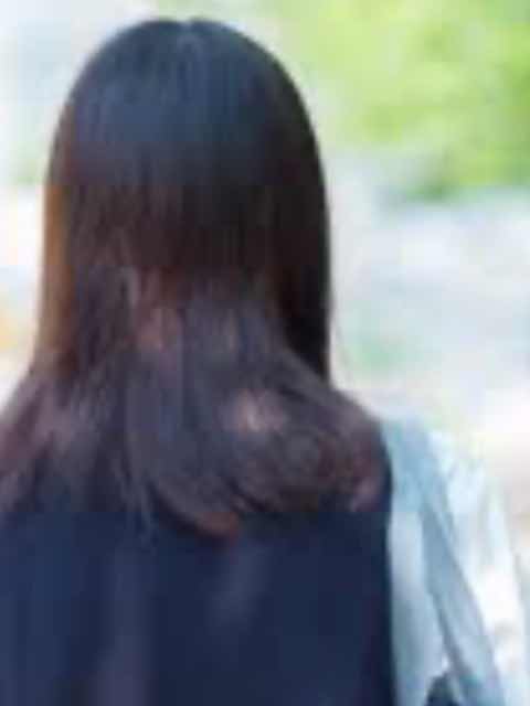 あや